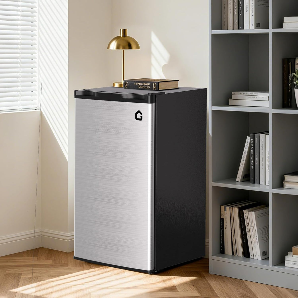 3.2 Cu.Ft Mini Refrigerator with Freezer, Single Door Small Refrigerator, Energy Saving Small Fridge with Adjustable Thermostat, Removable Glass Shelves for Bedroom, Dorm, Office, Desk Fridge, Silver
